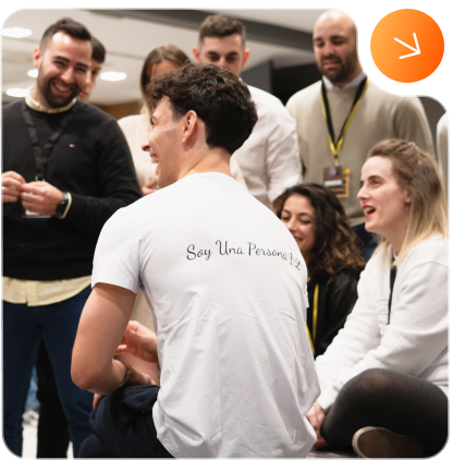 David con estudiantes